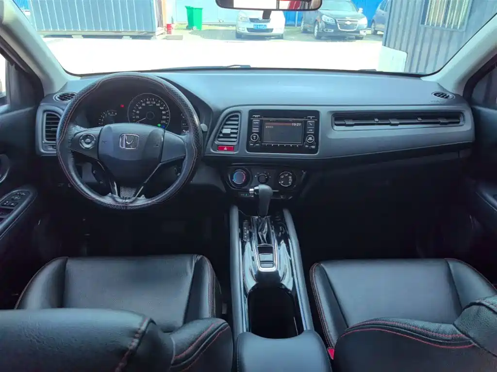 Honda Vezel 2016 — фото 10