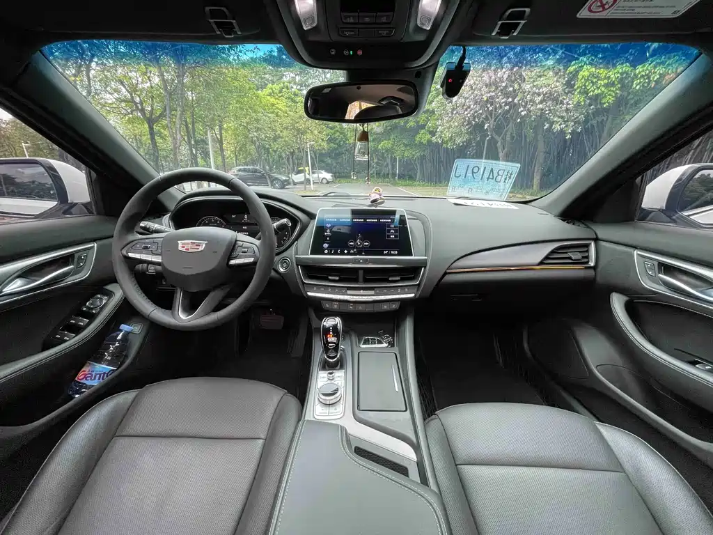 Cadillac CT5 2023 — фото 17