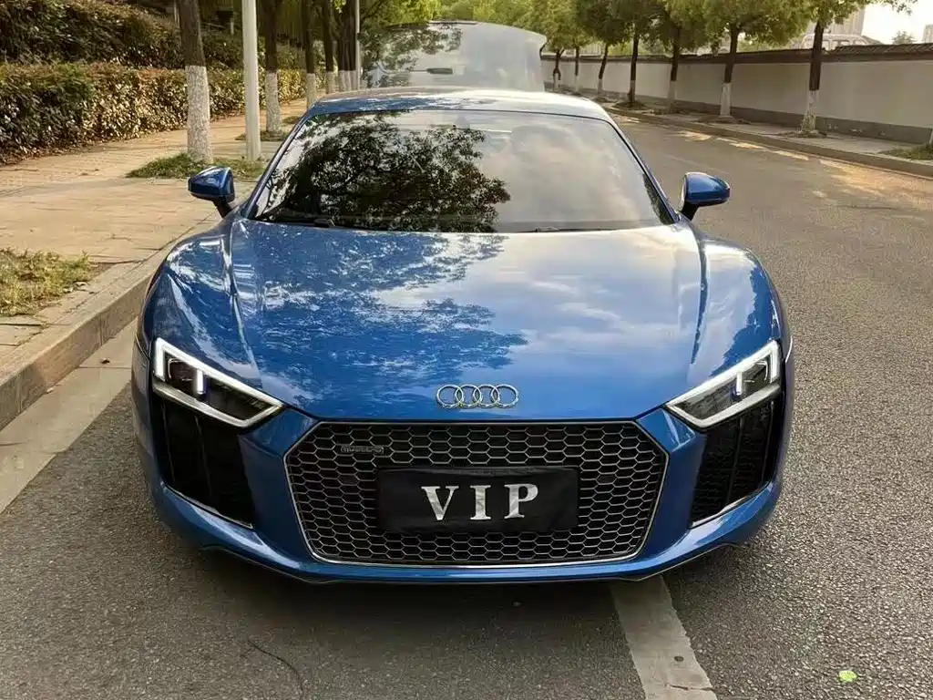 Audi R8 2017 — фото 2