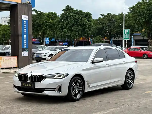 BMW 5 Series 2023