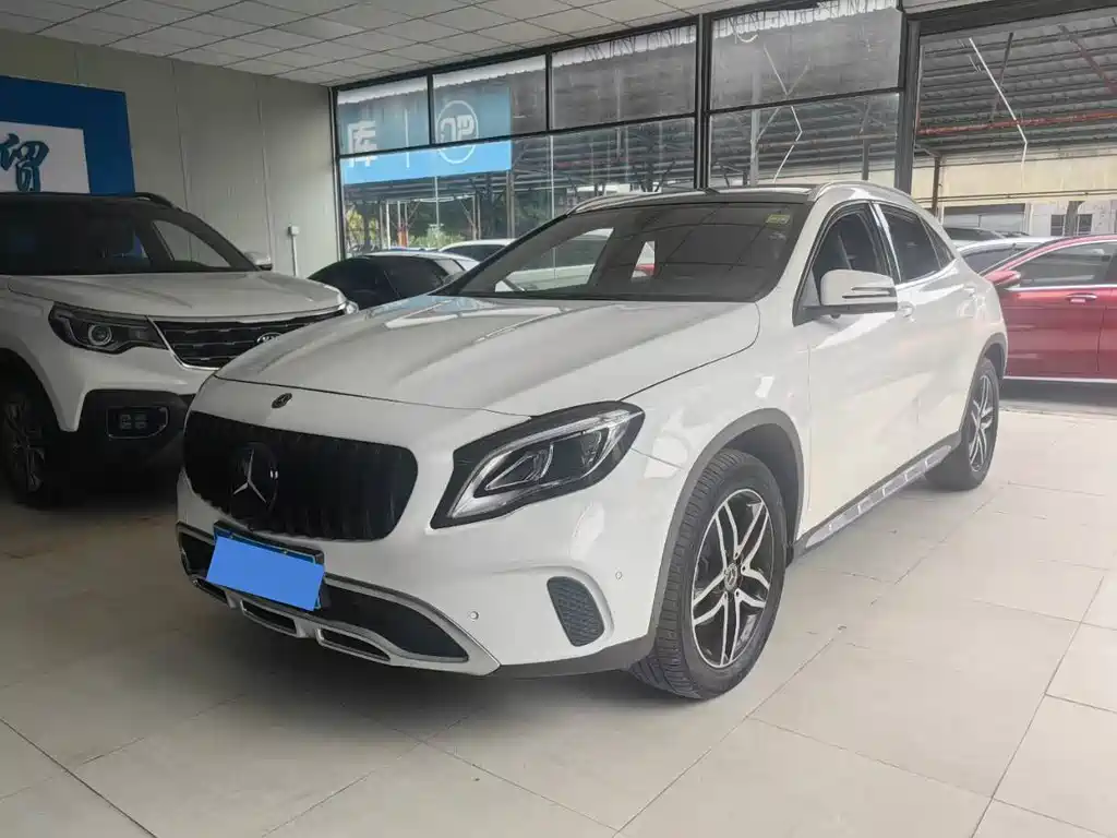 Mercedes-Benz GLA 2018