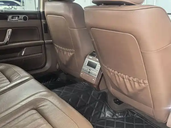 Volkswagen Phaeton 2011