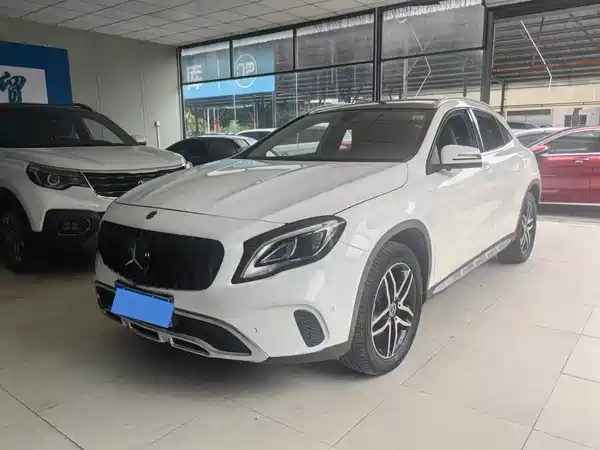 Mercedes-Benz GLA 2018