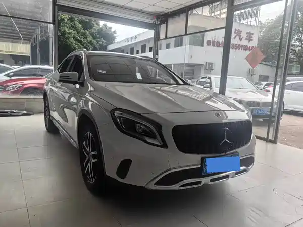 Mercedes-Benz GLA 2018