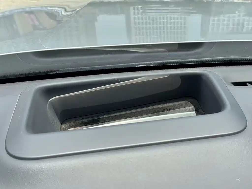 Li Auto Li L8 2023