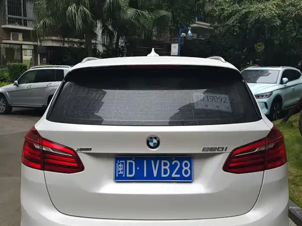 BMW 2 Series Station Wagon 2016