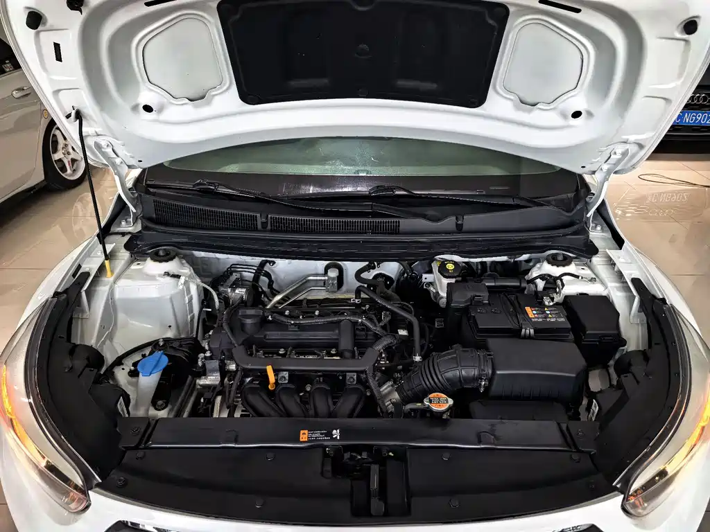 Kia KX1 2022 — фото 16