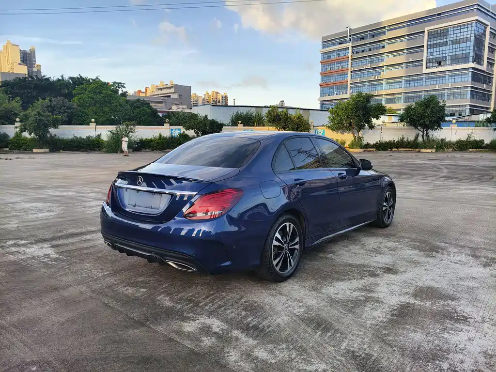 Mercedes-Benz C-Class 2018