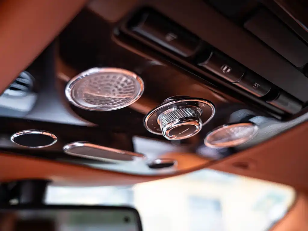 Bentley Flying Spur 2013 — фото 23