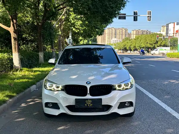 BMW 3 Series GT 2021