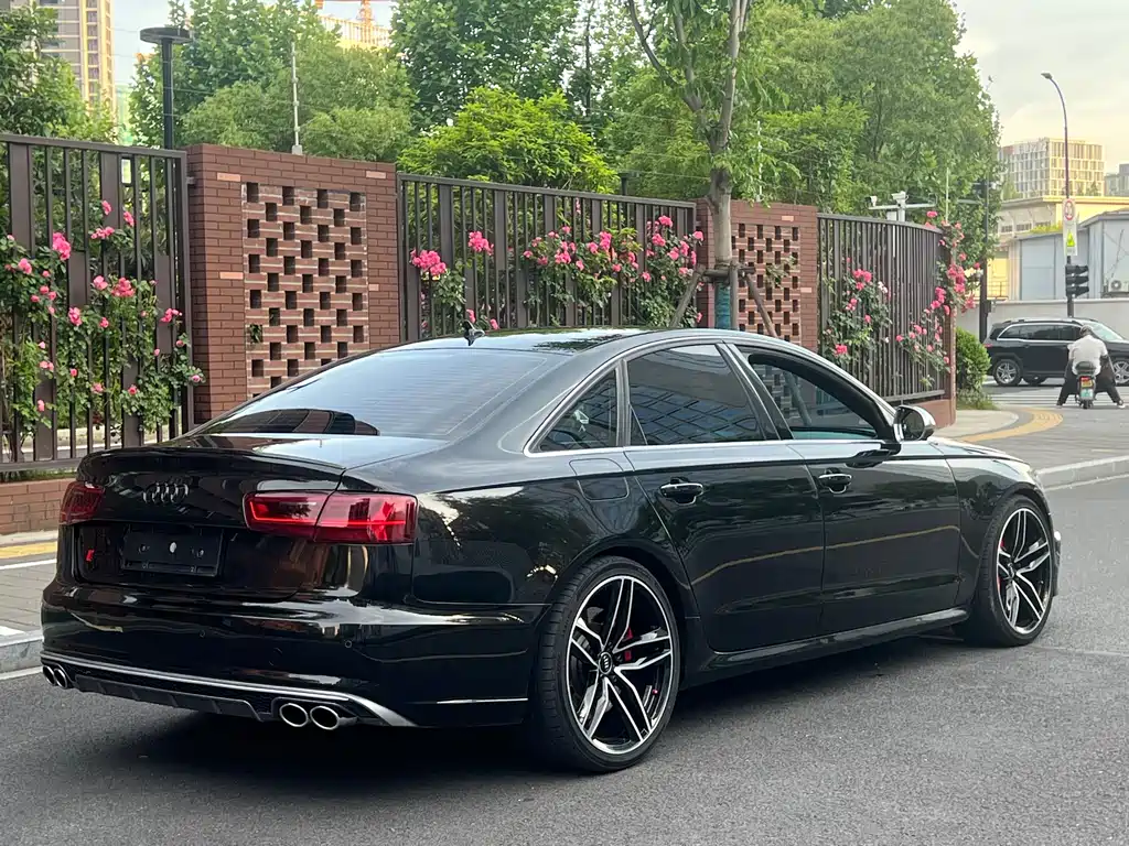 Audi S6 2014 — фото 6