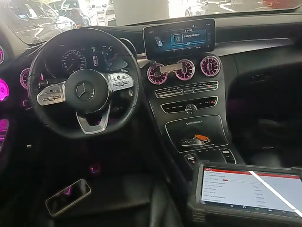 Mercedes-Benz C-Class 2021 — фото 10