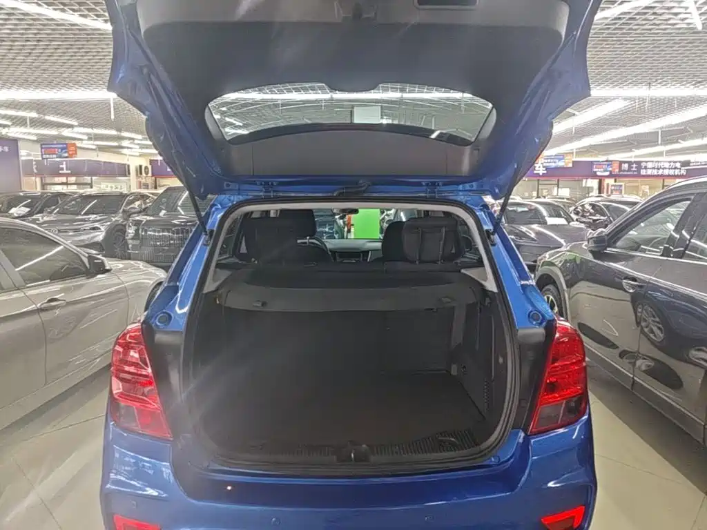 Chevrolet Trax 2017 — фото 19