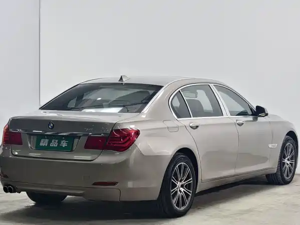BMW 7 Series 2012