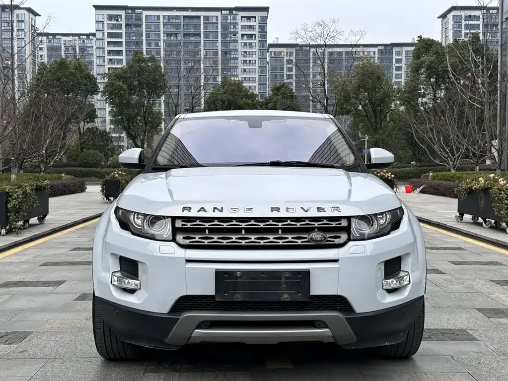 Land Rover Evoque 2015 — фото 2