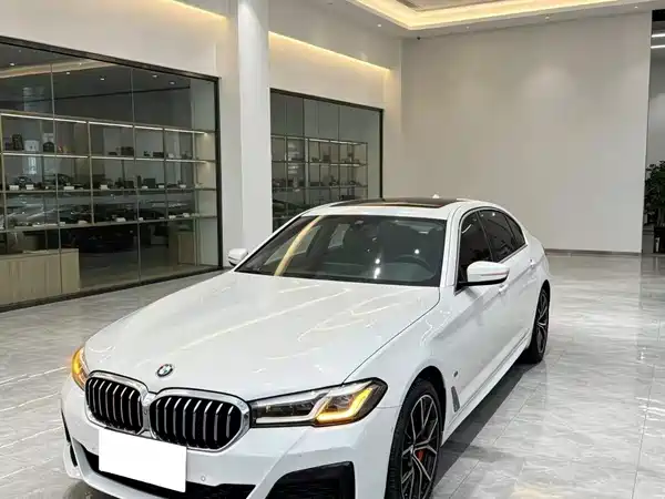 BMW 5 Series 2024