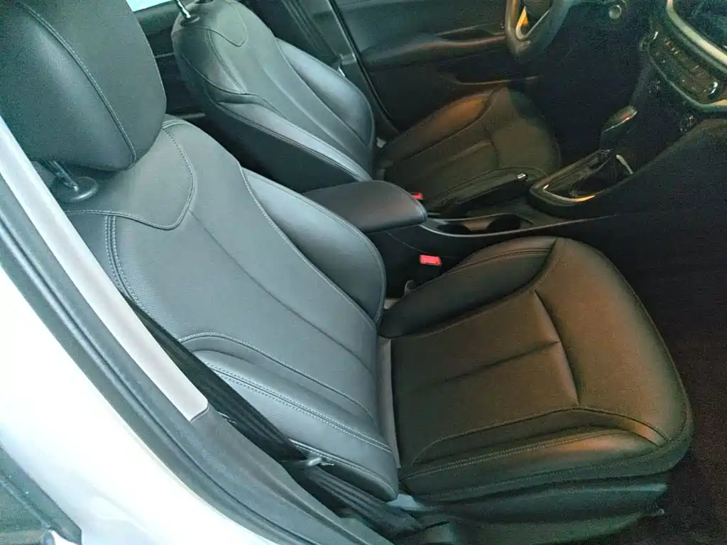 Buick Excelle GT 2021 — фото 25