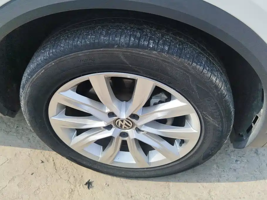 Volkswagen T-Roc 2021