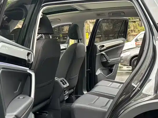 Volkswagen Tayron 2021
