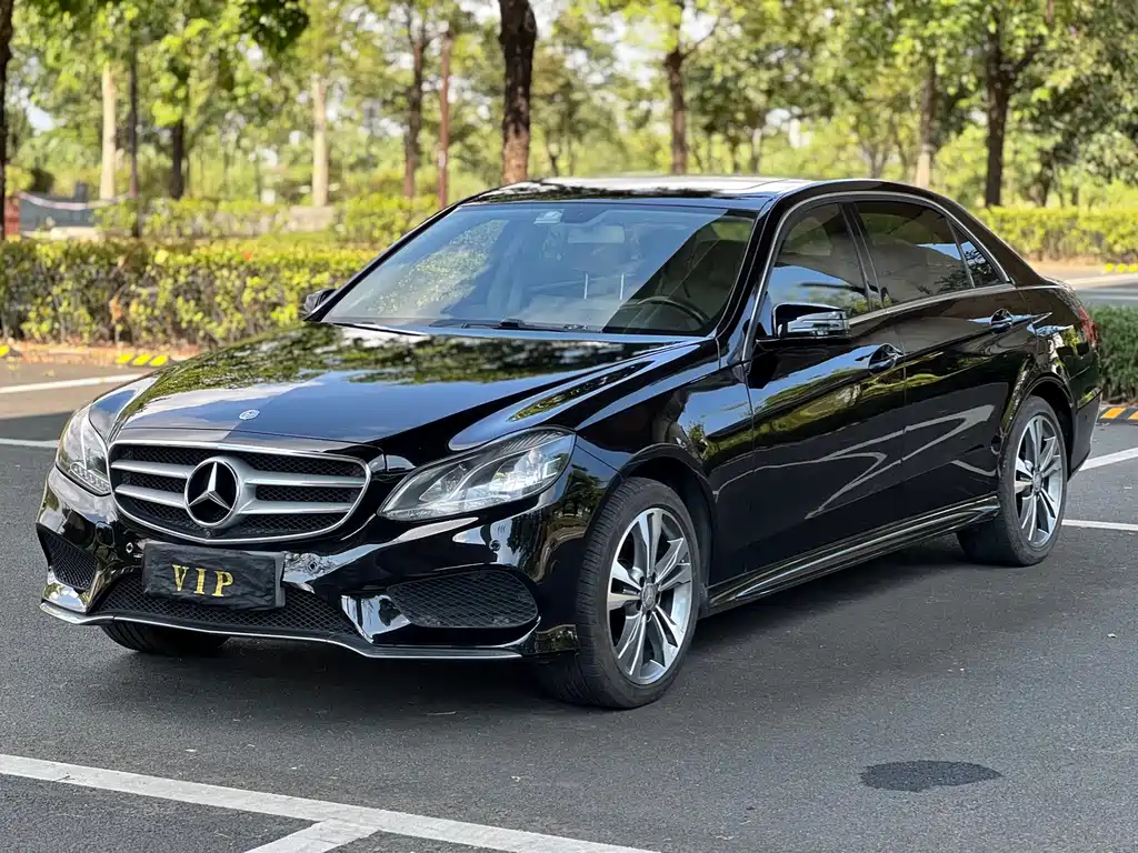 Mercedes-Benz E-Class 2015 — фото 1