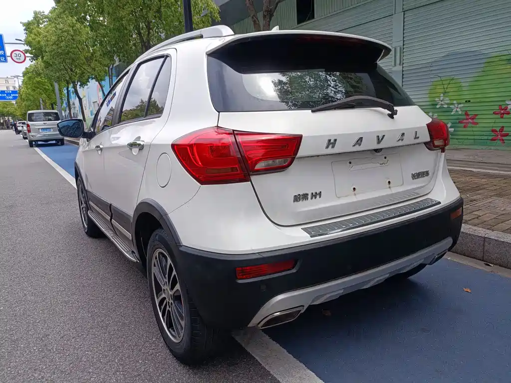 Haval H1 2015 — фото 4