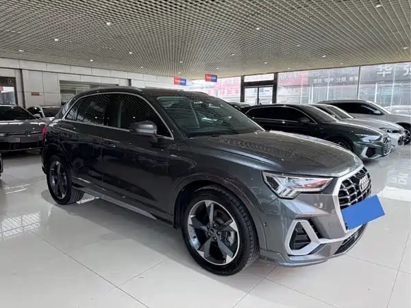 Audi Q3 2022