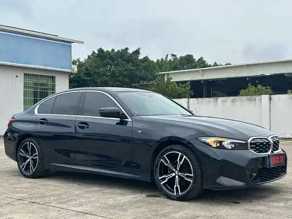 BMW 3 Series 2023