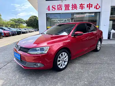 Volkswagen Sagitar 2012