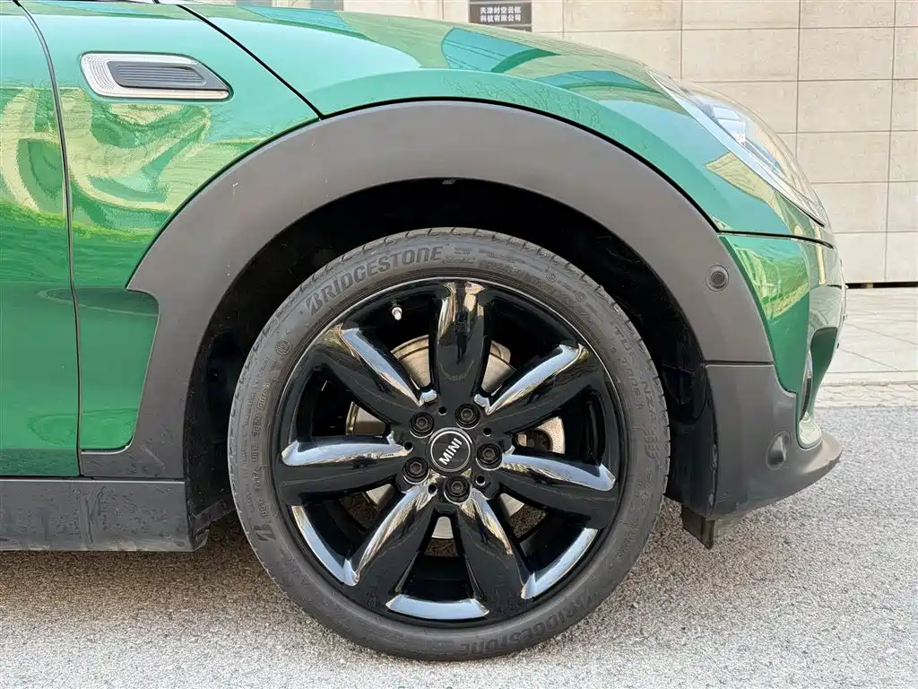 MINI Clubman 2021 — фото 14
