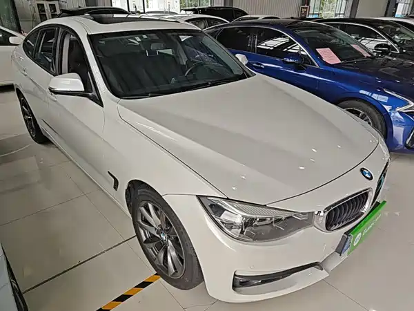 BMW 3 Series GT 2018