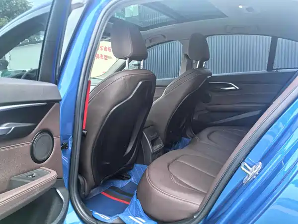 BMW 1 Series 2019