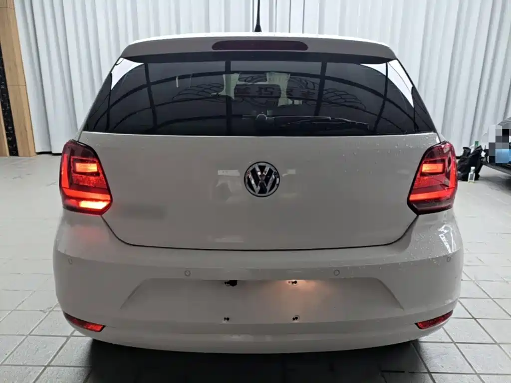 Volkswagen Polo 2015