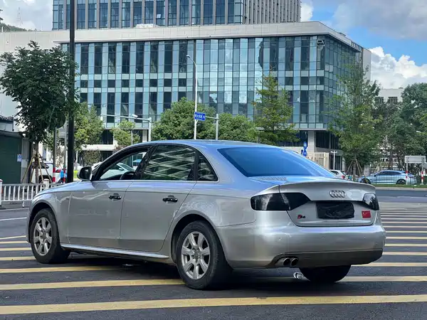 Audi A4L 2009