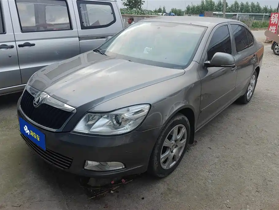 Skoda Octavia 2015 — фото 1
