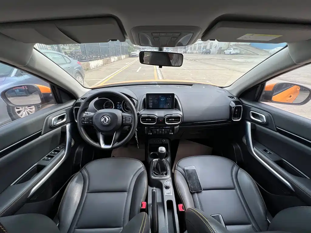 Dongfeng Fengshen AX4 2018 — фото 13