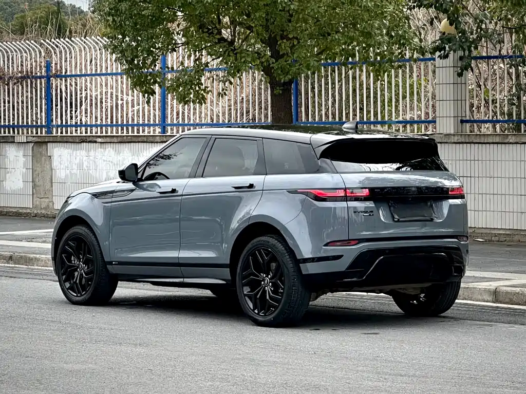 Land Rover Evoque 2021 — фото 6