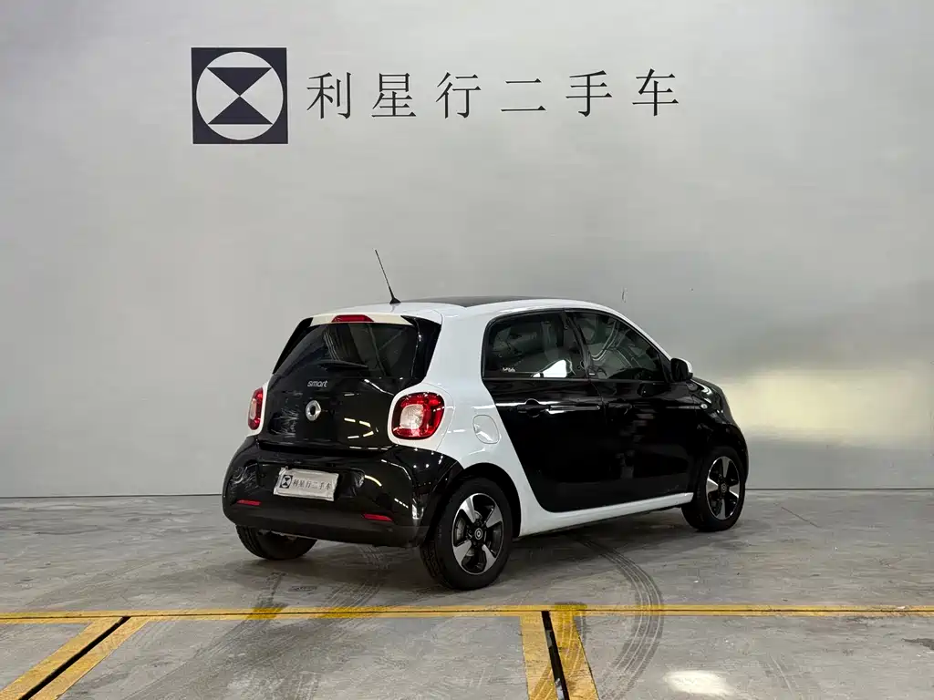 smart Forfour 2019 — фото 13