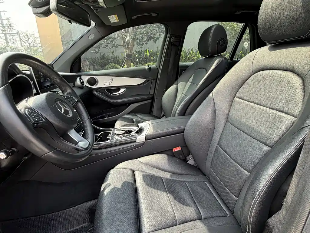 Mercedes-Benz GLC 2016
