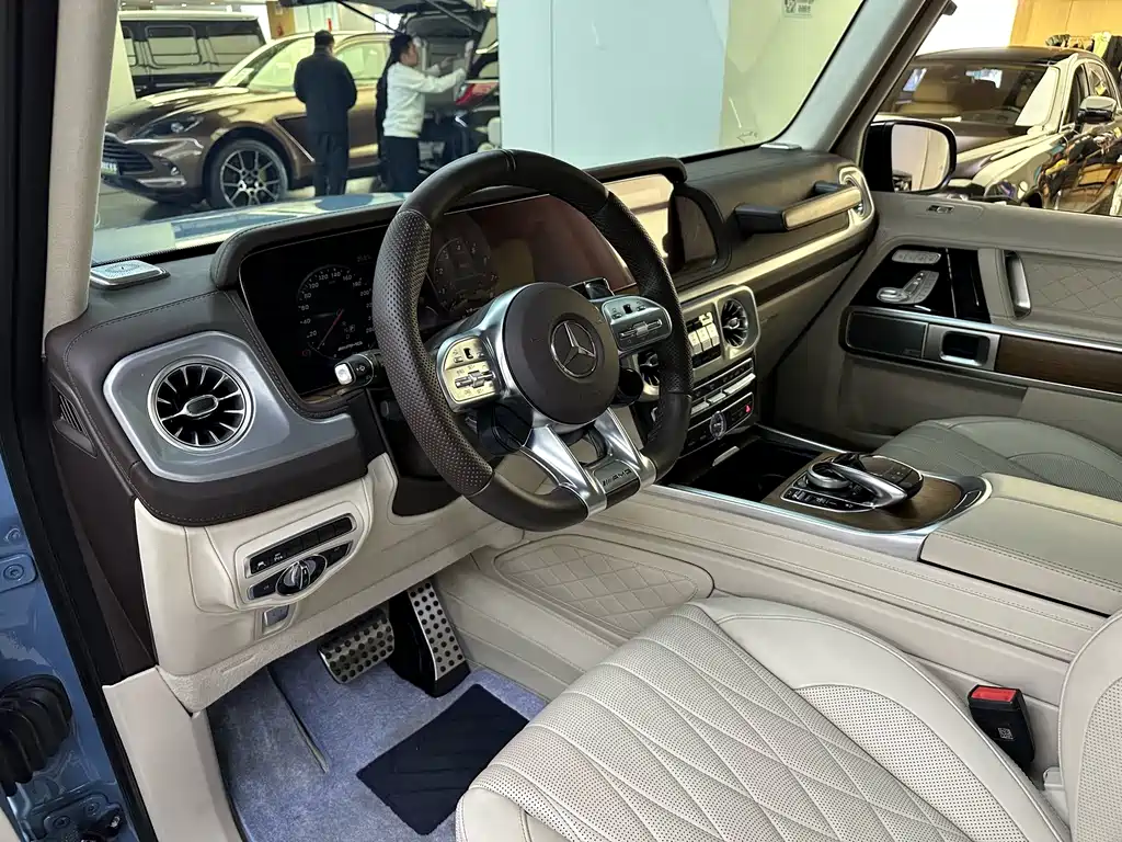 Mercedes-Benz G-Class AMG 2024 — фото 8