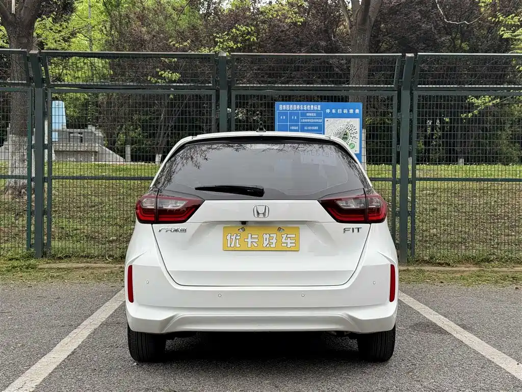 Honda Fit 2022 — фото 5