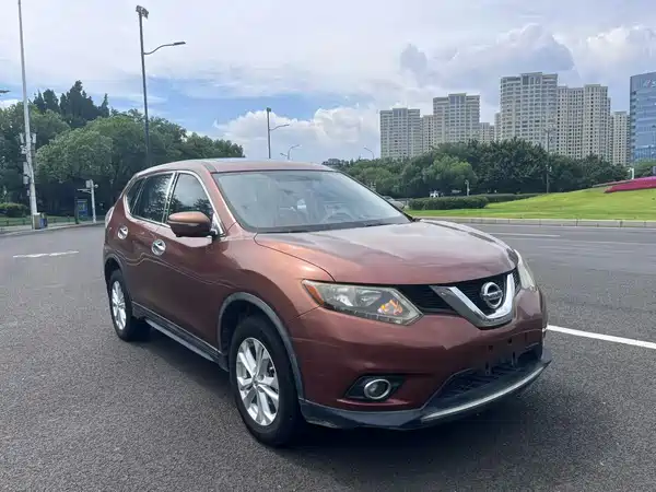 Nissan X-Trail 2014