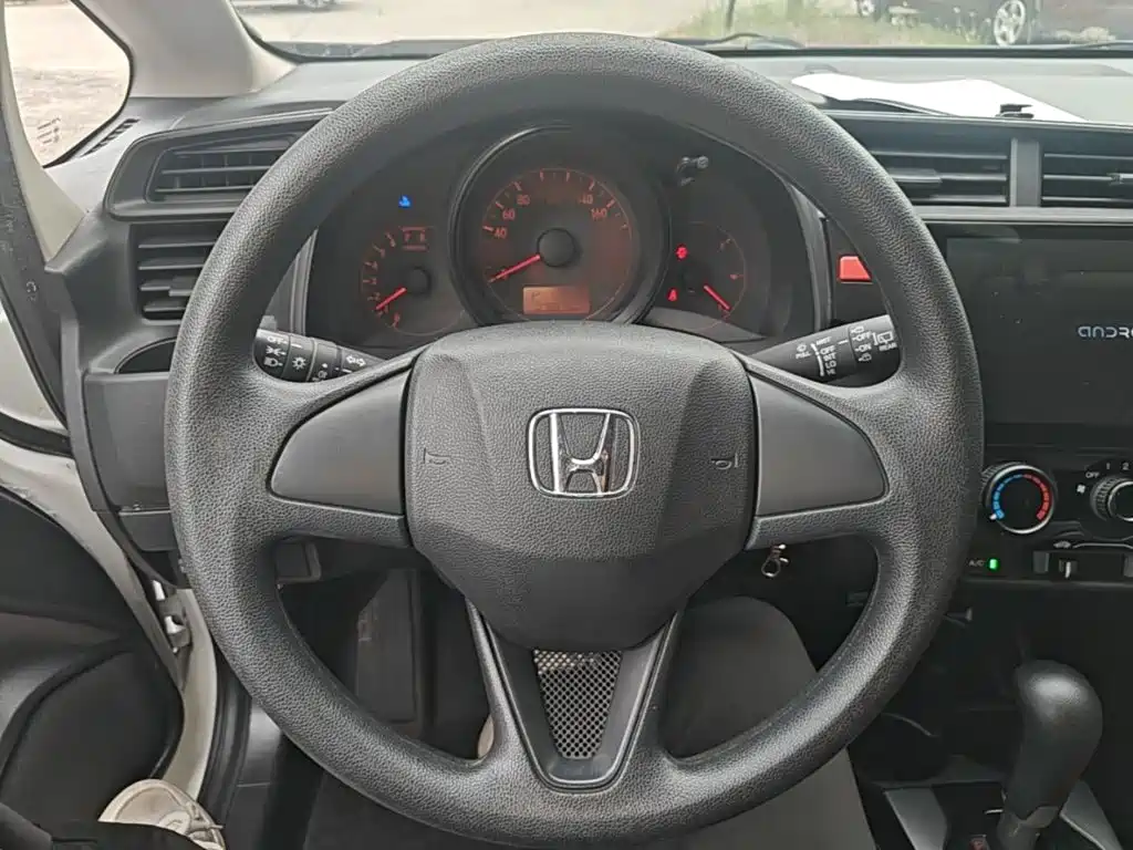 Honda Fit 2016 — фото 7