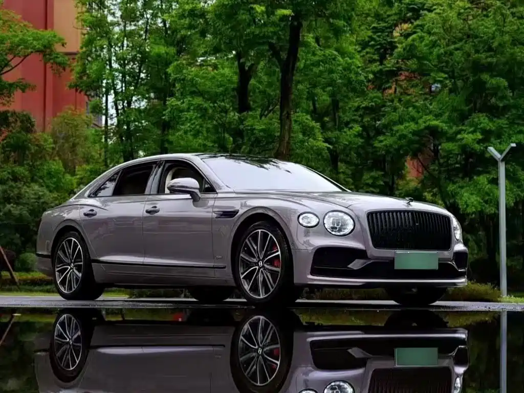 Bentley Flying Spur PHEV 2022