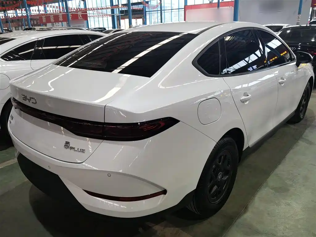 BYD Qin PLUS 2025 — фото 5