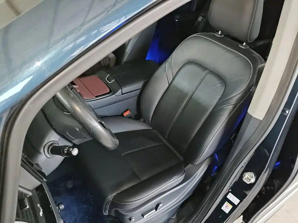 GAC Motor Trumpchi M8 2020 — фото 15