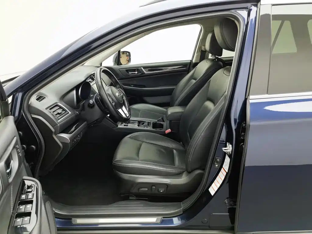 Subaru Outback 2016 — фото 10