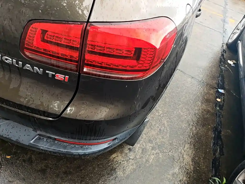 Volkswagen Tiguan 2015 — фото 8