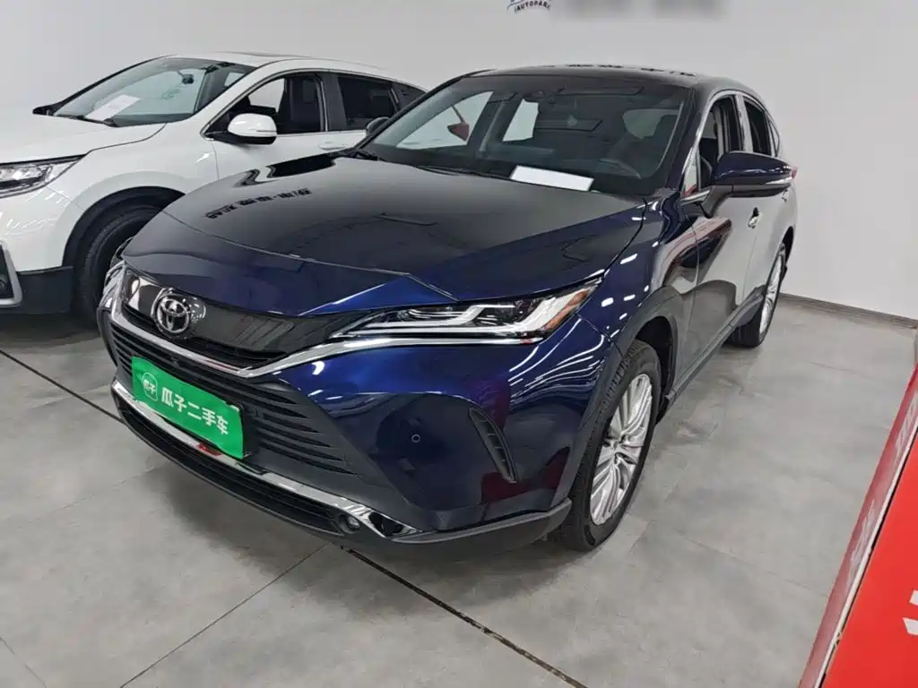 Toyota Harrier 2022 — фото 2