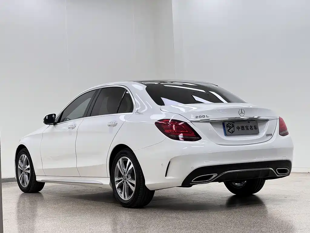 Mercedes-Benz C-Class 2021