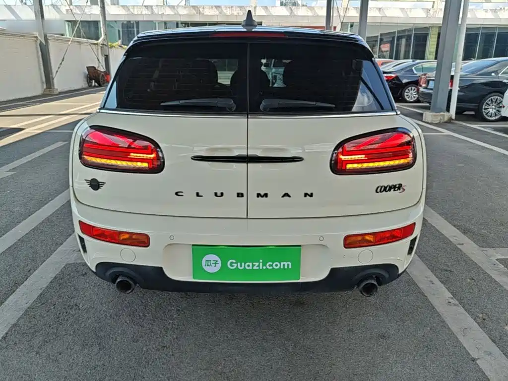 MINI Clubman 2021